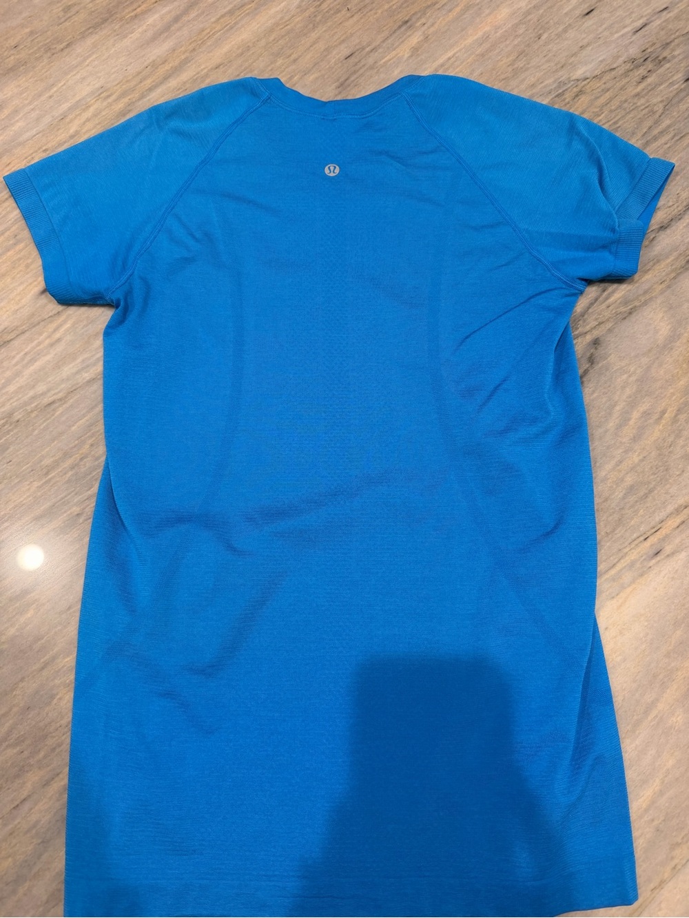 lululemon athletica women’s Electric Blue Short Sleeve swiftly Tee
